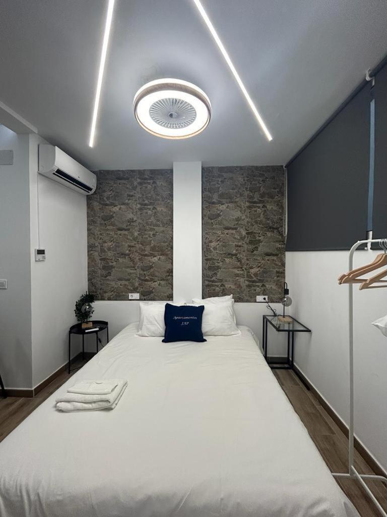 Apartamentos Rocablanca Benidorm Oda fotoğraf