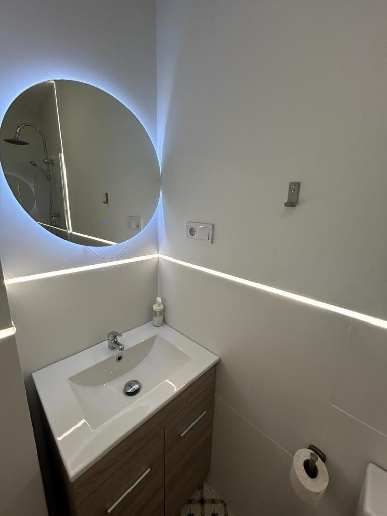 Apartamentos Rocablanca Benidorm Oda fotoğraf